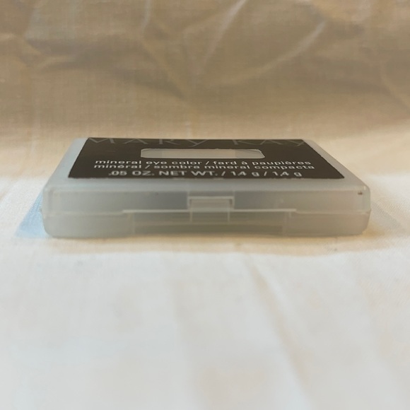 $9 BNDL Mary Kay Polished Stone Mineral Eye Color - Picture 3 of 9